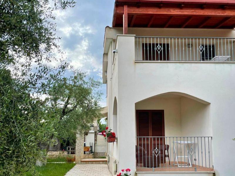 Borgo Cerasa Bed & Breakfast Vieste Bagian luar foto